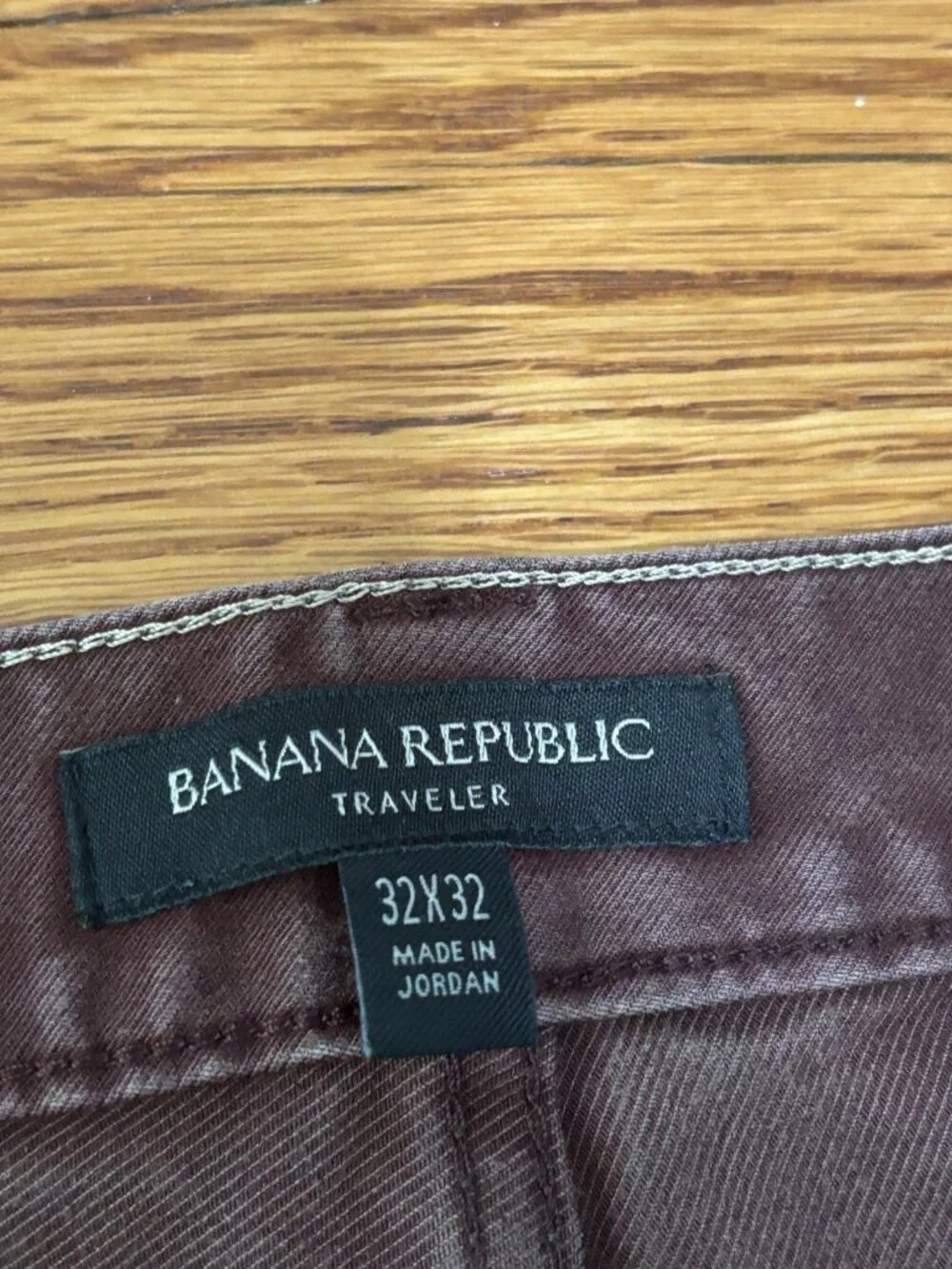 Banana Republic Mens Traveler Jeans Size 32x32 Burgundy Stretch Denim Pants